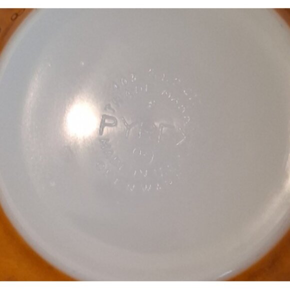 Pyrex Vintage Orange and Brown SWIRL Pattern 2 1/2 QT Mixing Bowl - 403 RARE - Picture 6 of 8